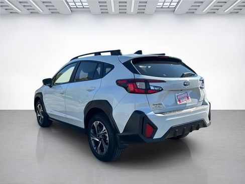 Used 2024 Subaru Crosstrek 2.0i Premium image 6