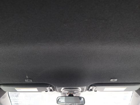 Used 2024 Toyota Corolla SE FWD image 13