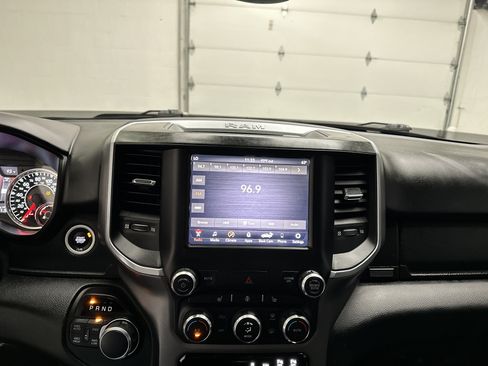 Used 2019 RAM 1500 Big Horn AWD/4WD image 31