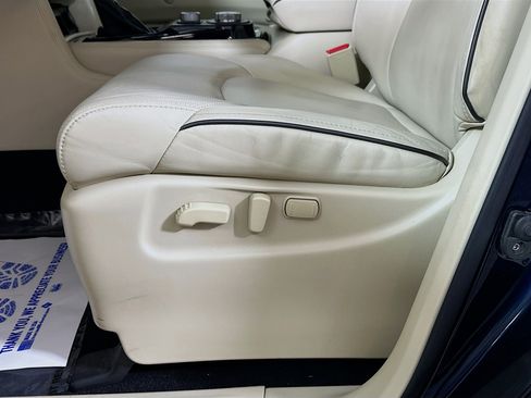 Used 2021 INFINITI QX80 Luxe w/ All-Season Package image 19