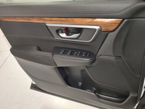 Used 2021 Honda CR-V EX image 8