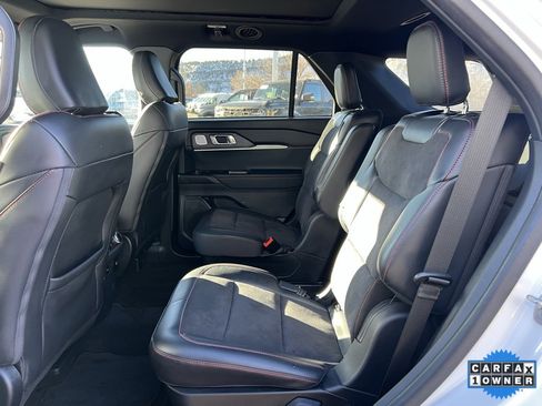 Certified 2025 Ford Explorer ST w/ Sun And Sound Package image 15