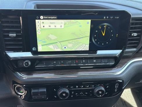 Used 2025 Chevrolet Silverado 1500 LT image 25