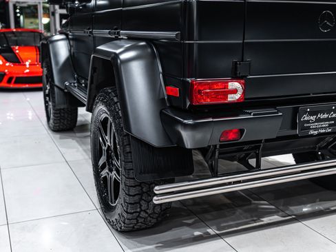 Used 2018 Mercedes-Benz G 550 Squared image 55