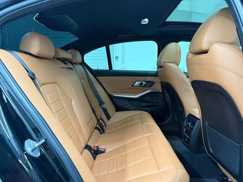 Used 2021 BMW 330i Sedan w/ Convenience Package image 17