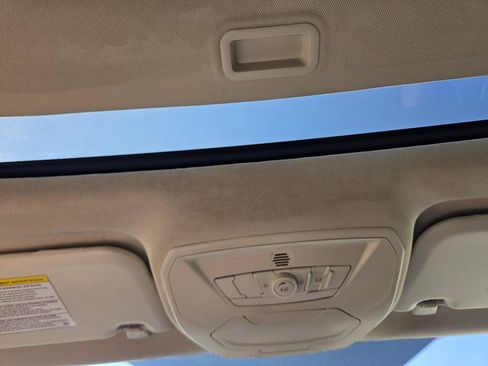 Used 2013 Ford Focus SE FWD image 18