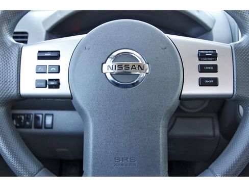 Used 2020 Nissan Frontier SV w/ Midnight Edition Floor Mats RWD image 16