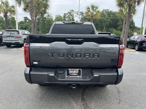 Used 2023 Toyota Tundra Platinum AWD/4WD image 9
