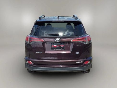 Used 2016 Toyota RAV4 LE AWD/4WD image 6