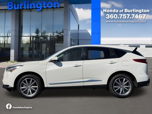 Used 2023 Acura RDX AWD w/ Technology Package image 3