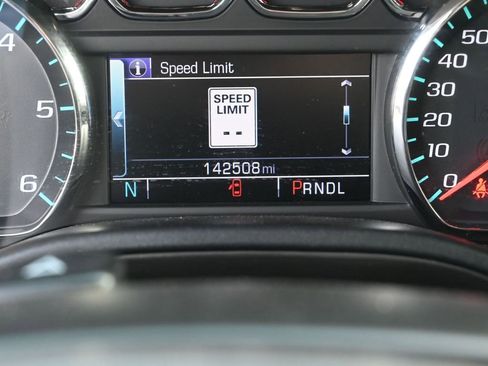 Used 2017 Chevrolet Silverado 1500 LT w/ All Star Edition image 34