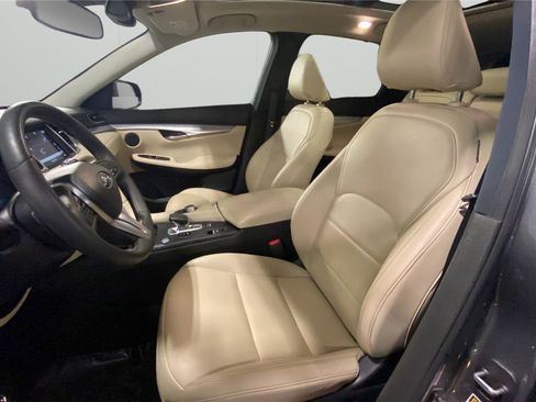 Used 2020 INFINITI QX50 Luxe w/ Navigation Package AWD/4WD image 10