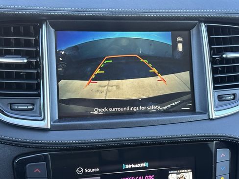 New 2025 INFINITI QX50 Luxe image 13