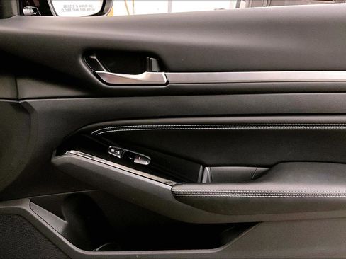 Used 2023 Nissan Altima 2.5 SL image 23