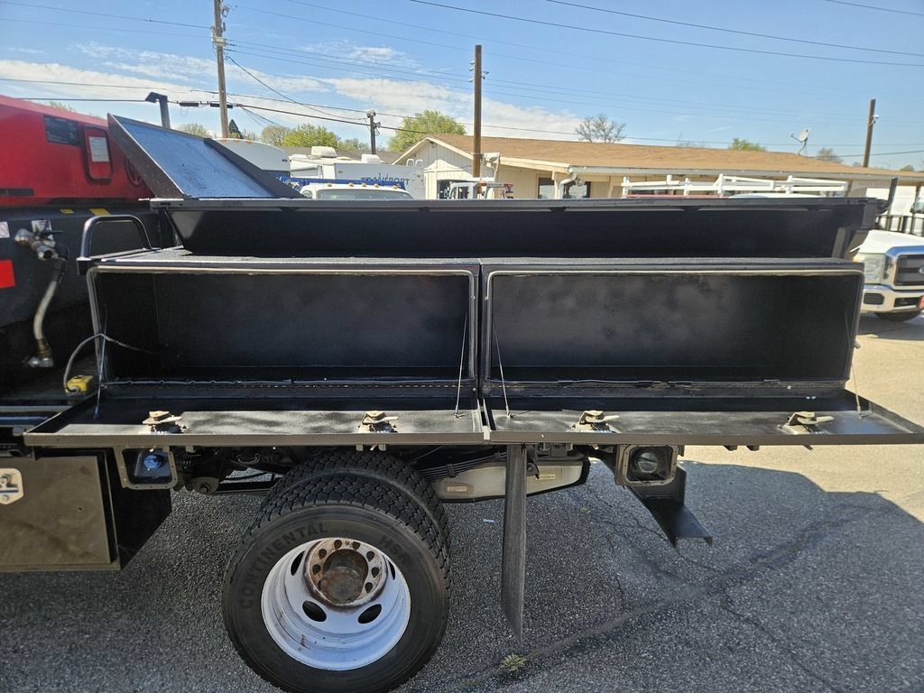 Used 2011 Ford F450 XL w/ High Capacity Trailer Tow Pkg RWD image 8