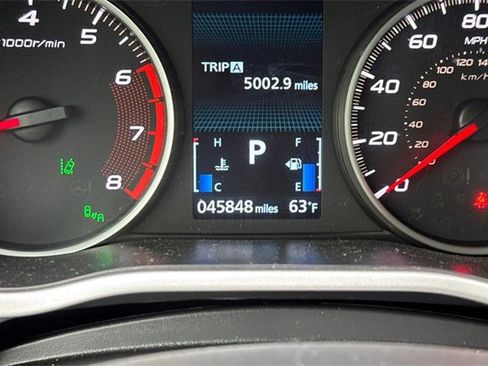 Used 2024 Mitsubishi Eclipse Cross SE image 38