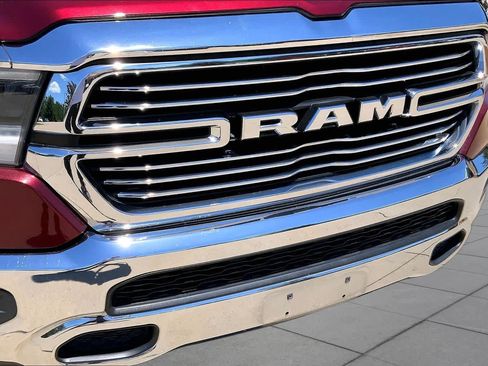 Used 2019 RAM 1500 Laramie AWD/4WD image 31