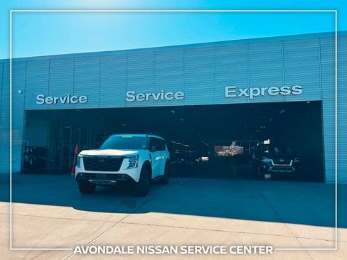 Certified 2025 Nissan Kicks SV image 33