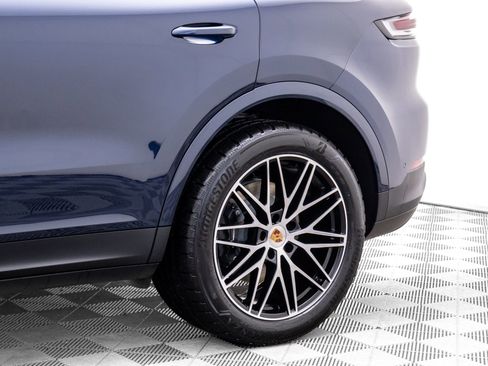 New 2026 Porsche Cayenne image 35