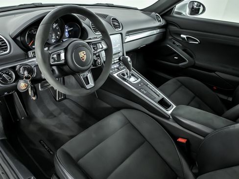 Used 2022 Porsche 718 Cayman GTS image 19
