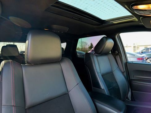 Used 2022 Dodge Durango R/T w/ Blacktop Package image 40