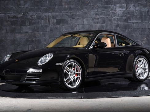 Used 2010 Porsche 911 Targa 4S image 9