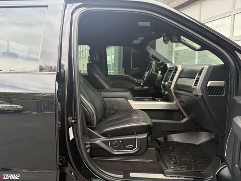Used 2017 Ford F350 Platinum w/ Platinum Ultimate Package AWD/4WD image 21