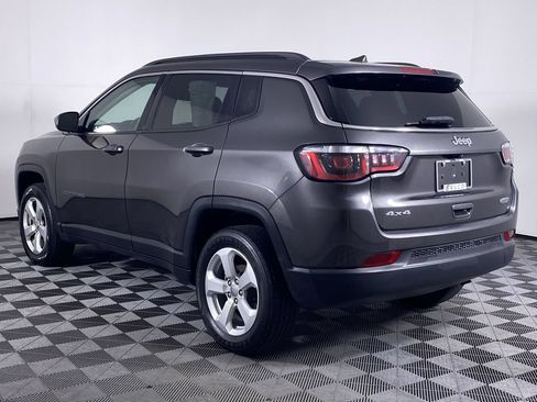 Used 2020 Jeep Compass Latitude w/ Popular Equipment Group AWD/4WD image 17