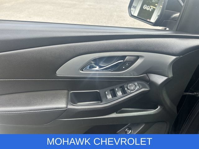 Used 2022 Chevrolet Traverse LT AWD/4WD image 21