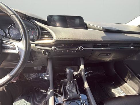 Used 2019 MAZDA MAZDA3 Sedan w/ Premium Package image 16