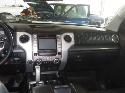 Used 2017 Toyota Tundra Platinum AWD/4WD image 41