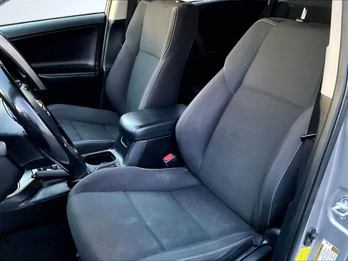 Used 2018 Toyota RAV4 XLE image 21