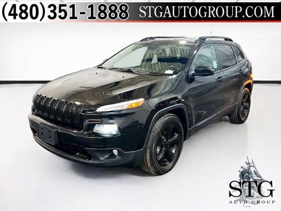 Used 2018 Jeep Cherokee Latitude w/ Altitude Package