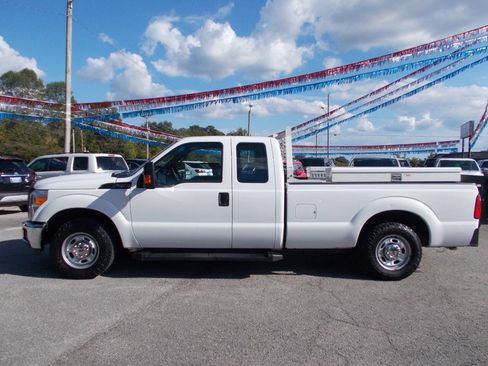Used 2016 Ford F250 XL w/ Power Equipment Group image 18
