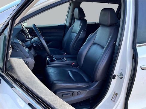 Used 2018 Honda Odyssey EX-L image 11