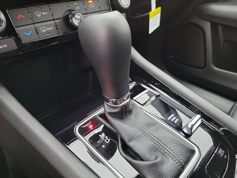 New 2026 Jeep Compass Latitude image 41