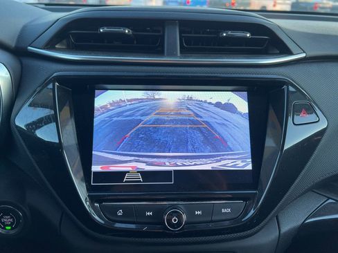 Used 2023 Chevrolet TrailBlazer LT w/ Convenience Package image 19