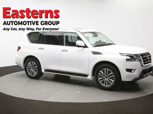 Used 2024 Nissan Armada SL w/ Captain's Chairs Package image 53