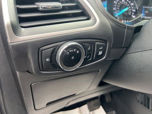 Certified 2023 Ford Edge SEL w/ Convenience Package image 8