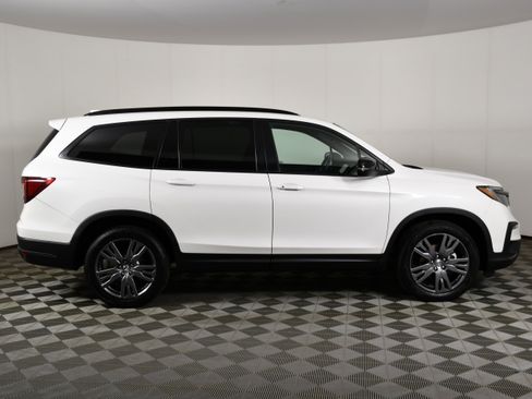 Used 2022 Honda Pilot Sport image 5