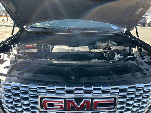 Used 2022 GMC Yukon Denali image 34