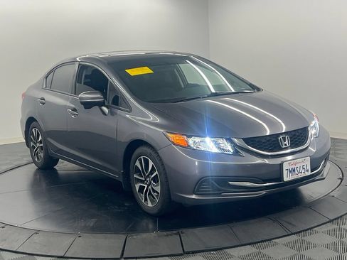 Used 2015 Honda Civic EX image 3