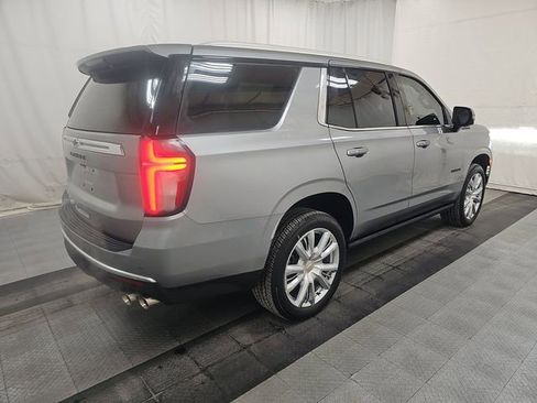Used 2024 Chevrolet Tahoe High Country image 3