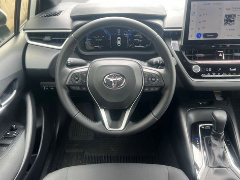 Certified 2026 Toyota Corolla SE w/ SE Premium Package image 14