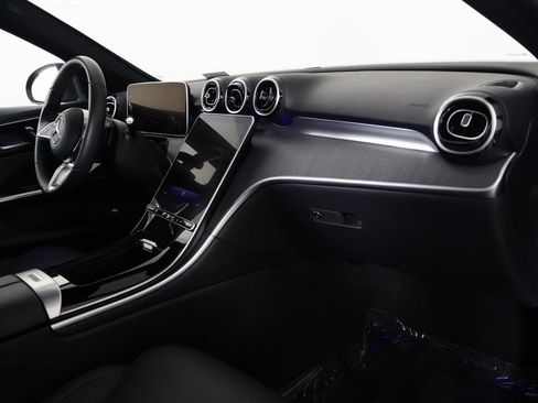 Certified 2025 Mercedes-Benz C 300 Sedan image 9