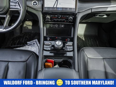 Used 2023 Jeep Grand Cherokee Overland image 31