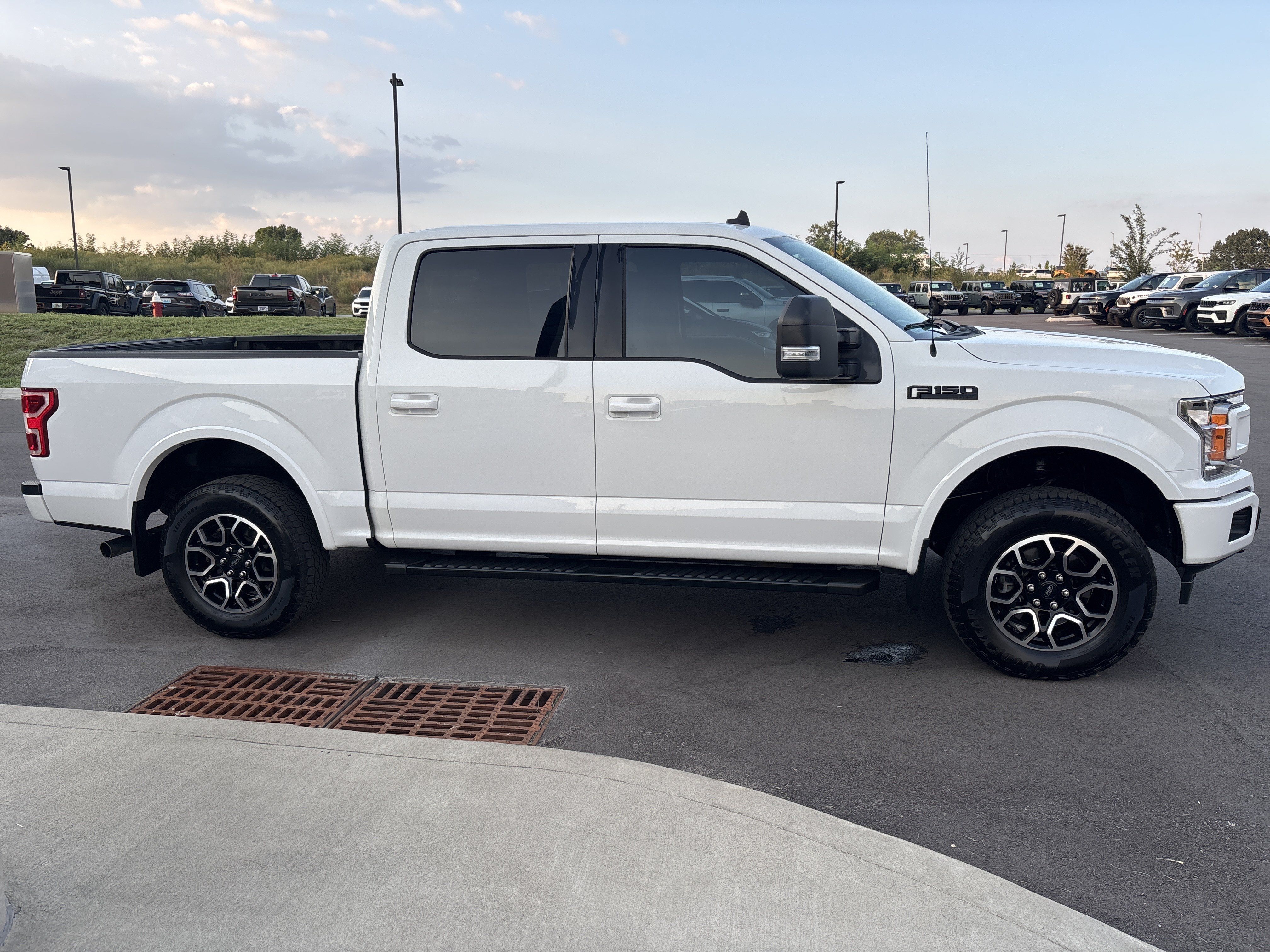 Used 2019 Ford F150 XLT w/ Equipment Group 302A Luxury AWD/4WD image 6
