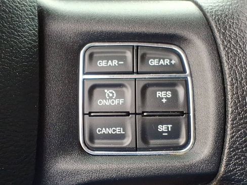Used 2016 RAM 1500 ST AWD/4WD image 22
