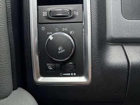 Used 2017 RAM 1500 Big Horn image 24