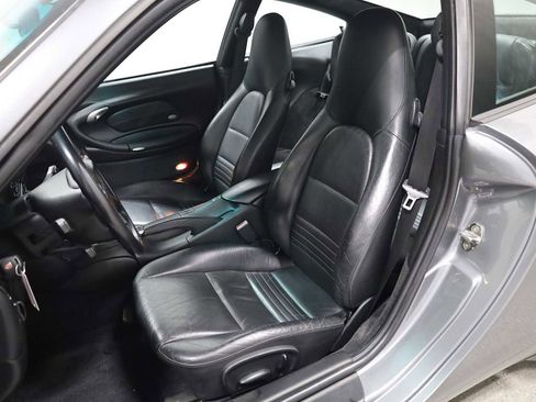 Used 2001 Porsche 911 Carrera image 5